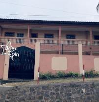 Immeuble à louer pour bureaux à omnisports, Yaoundé