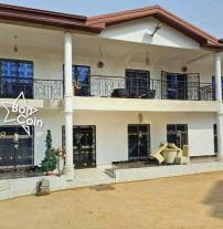 Duplex à vendre à Yaoundé Quartier NKOABANG 