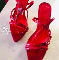 Sandales à talons rouge