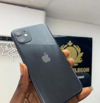 iPhone 11 64Go noir