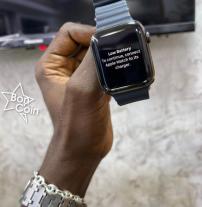 Apple watch série 6 44MM 32G GPS + cellular propre