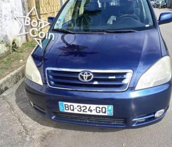 Toyota Avensis Verso 2006