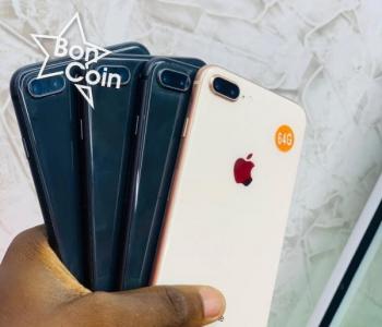 iPhone 8 Plus 64Go