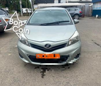 Toyota Yaris 2012 immatriculée 