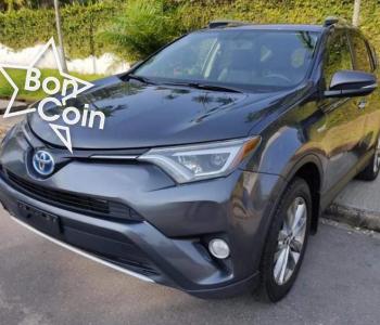 TOYOTA RAV4 2018