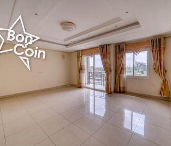 Appartements à louer à Bonadiwoto; Douala