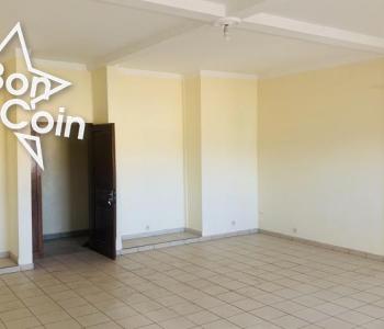 Appartement à louer à Biyem-Assi, Yaoundé