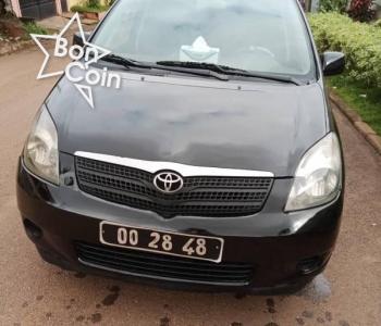 Toyota Corolla verso 2005