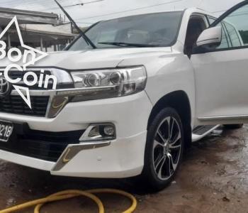 TOYOTA LAND CRUISER VXR 2010