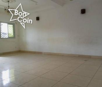 Appartement à louer à Makèpè, Douala