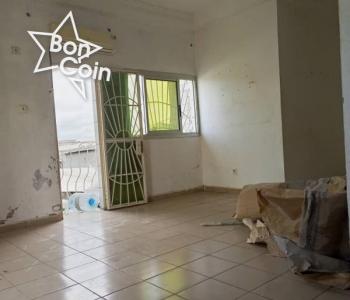 Appartement moderne  à louer à Logpom, Douala