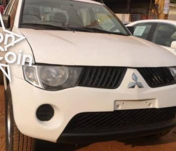 Mitsubishi L200 2010