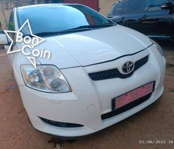Toyota Auris 2010 Blanche