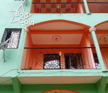 Studio moderne chic à louer à Ngoussou 