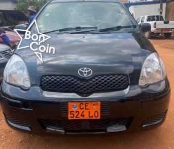 Toyota Yaris 2005 Bleu immatriculée