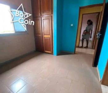 Appartement moderne à louer à Ngousso, Yaoundé 
