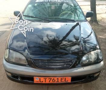 Toyota Avensis Liftback 1998/2000