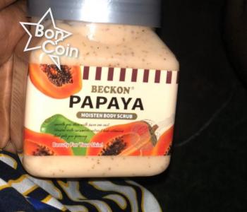 GOMMAGE CORPOREL A LA PAPAYE