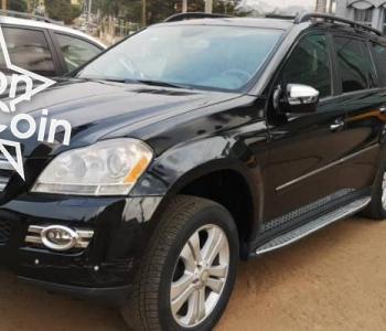 Mercedes Benz GL450 4MATIC 2010