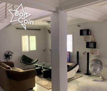 Duplex à louer à Kotto, Douala