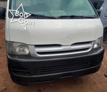 Toyota HIACE 2012 