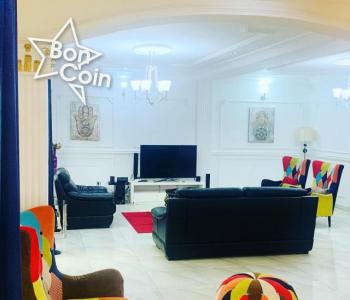 Appartement meublé à Yaoundé, Golf
