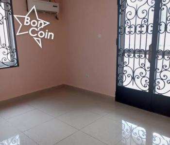 Appartement très haut standing à louer à Bastos, Yaoundé