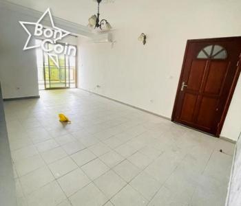 Appartement Haut Standing à louer à Douala, Bonamoussadi (sous location possible)