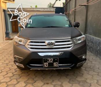 Toyota highlander XLE AWD 2014