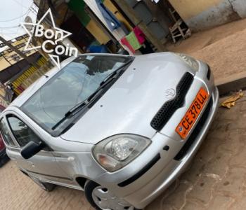 Toyota Yaris 2003 immatriculée