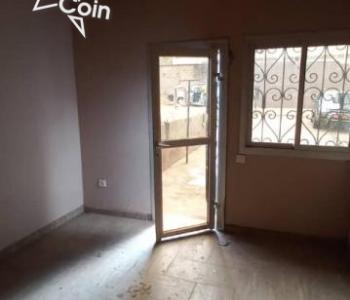 Vaste chambre moderne à louer à Emana, Yaoundé 