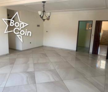 Appartement moderne à louer à Omnisports 