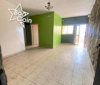 Appartement à louer à Logpom, Douala