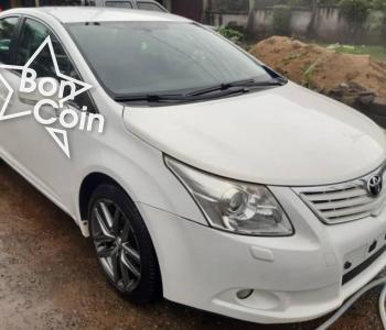 Toyota Avensis 2010/2011