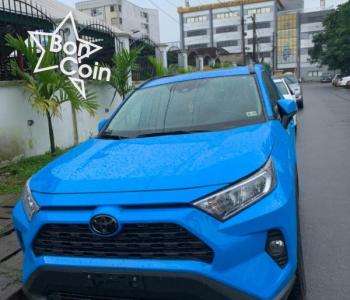 TOYOTA RAV4 année  2021
