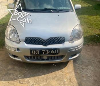 Toyota Yaris 2005
