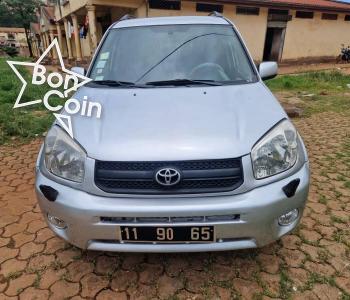 Toyota Rav 4 grise 2005  immatriculée 