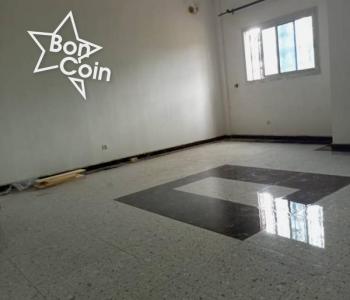 Appartements à louer à Logpom, Douala