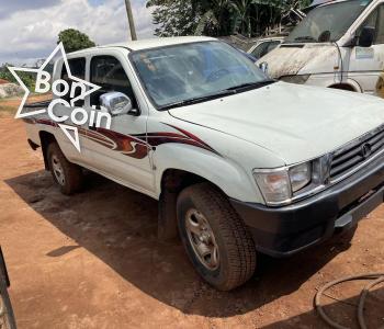 Toyota Pickup Hilux 2004
