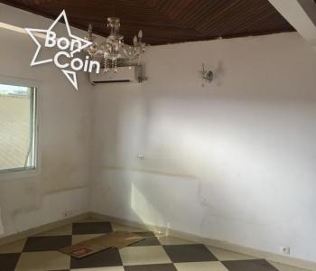 Appartement à louer à Fouda, Yaoundé
