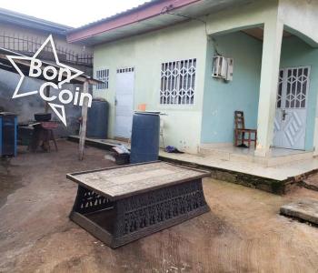 VILLA À VENDRE  A NKOLBISSON - YAOUNDE
