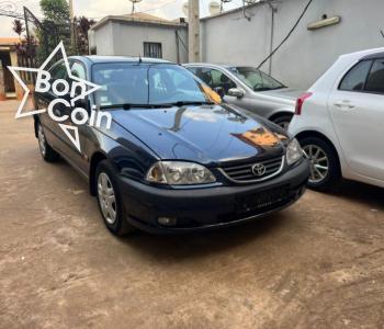 Toyota Aventis liftback 2002