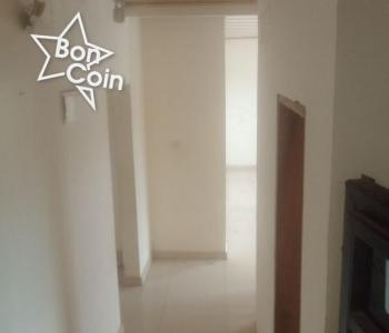 Appartement moderne à louer à Yaoundé, Emana