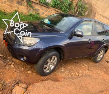 Toyota Rav4 2010 sans roue arrière 
