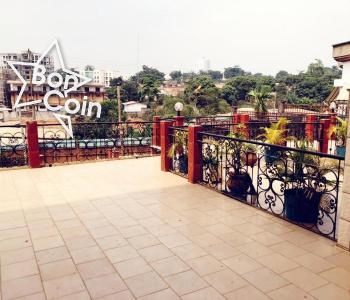 Appartement  luxueux à louer à Bastos, Yaoundé