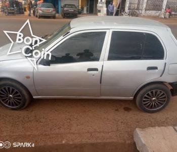 Toyota Starlet année 2000 