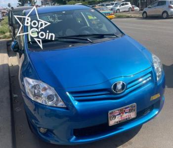 TOYOTA AURIS 2011