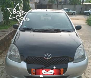 TOYOTA YARIS 2003