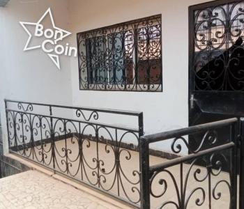 Appartement moderne à louer à Fourgerolles, Yaoundé
