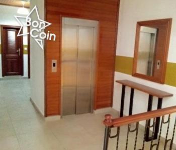 Appartement haut standing à louer à Bastos, Yaoundé